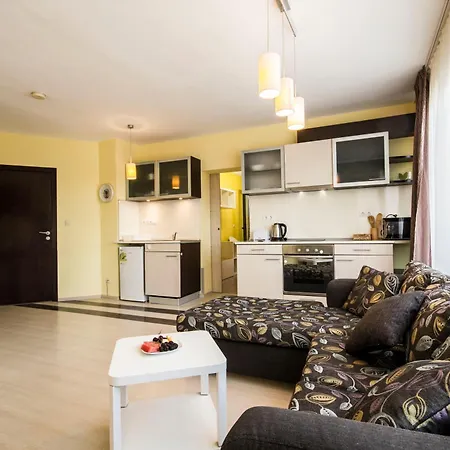 Guest house Coral 3*