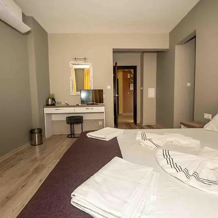 Coral 3*