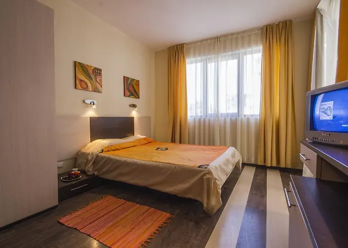 Coral 3* 奥布佐尔