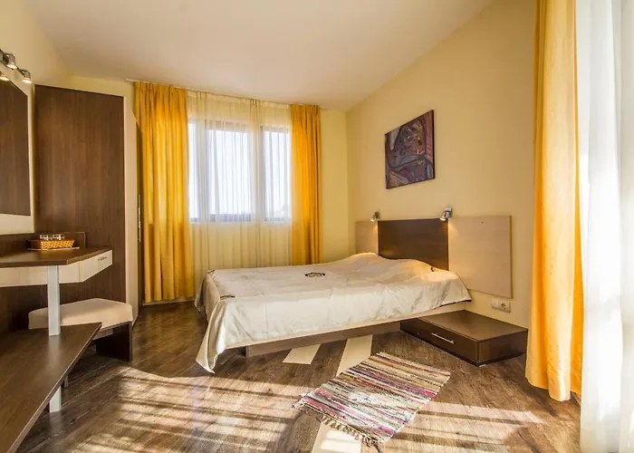 招待所 Coral 奥布佐尔